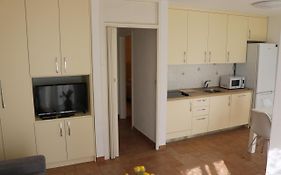 Apartman Saba U Apartmanskom Objektu, Otok Hvar